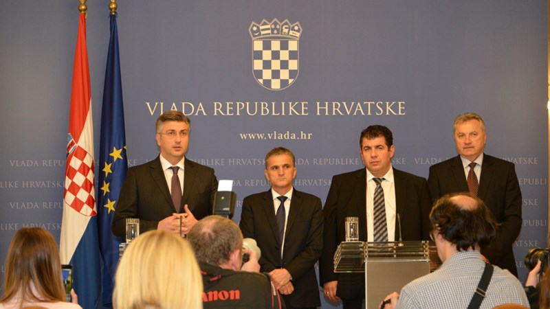 PM says agreement reached to continue supplying Petrokemija with gas